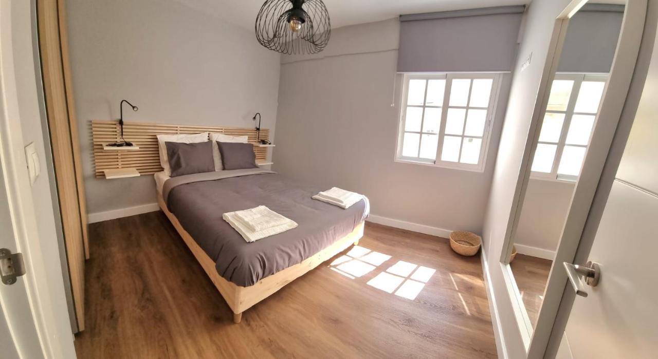 Aujada Playa Apartment Кадис Екстериор снимка
